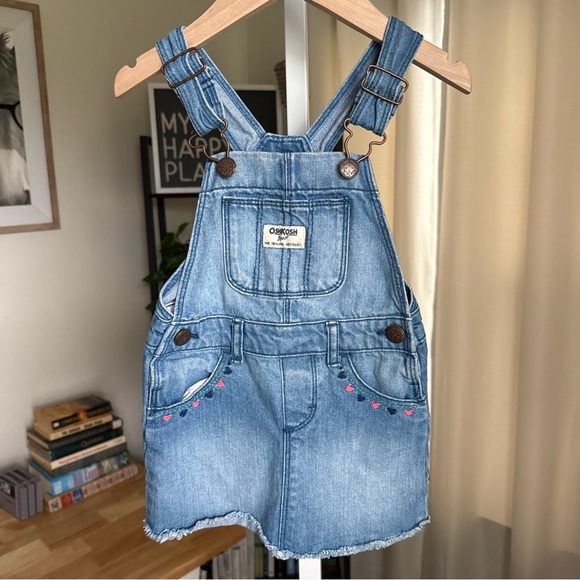 Girls OshKosh Denim Bib Overall Skirt Size 2T Embroidered Dress - Picture 2 of 9